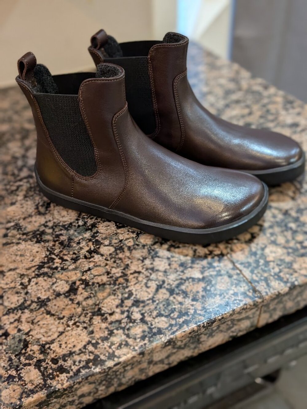 Be Lenka Barefoot Chelsea Boots Entice Neo - Dark Brown & Black